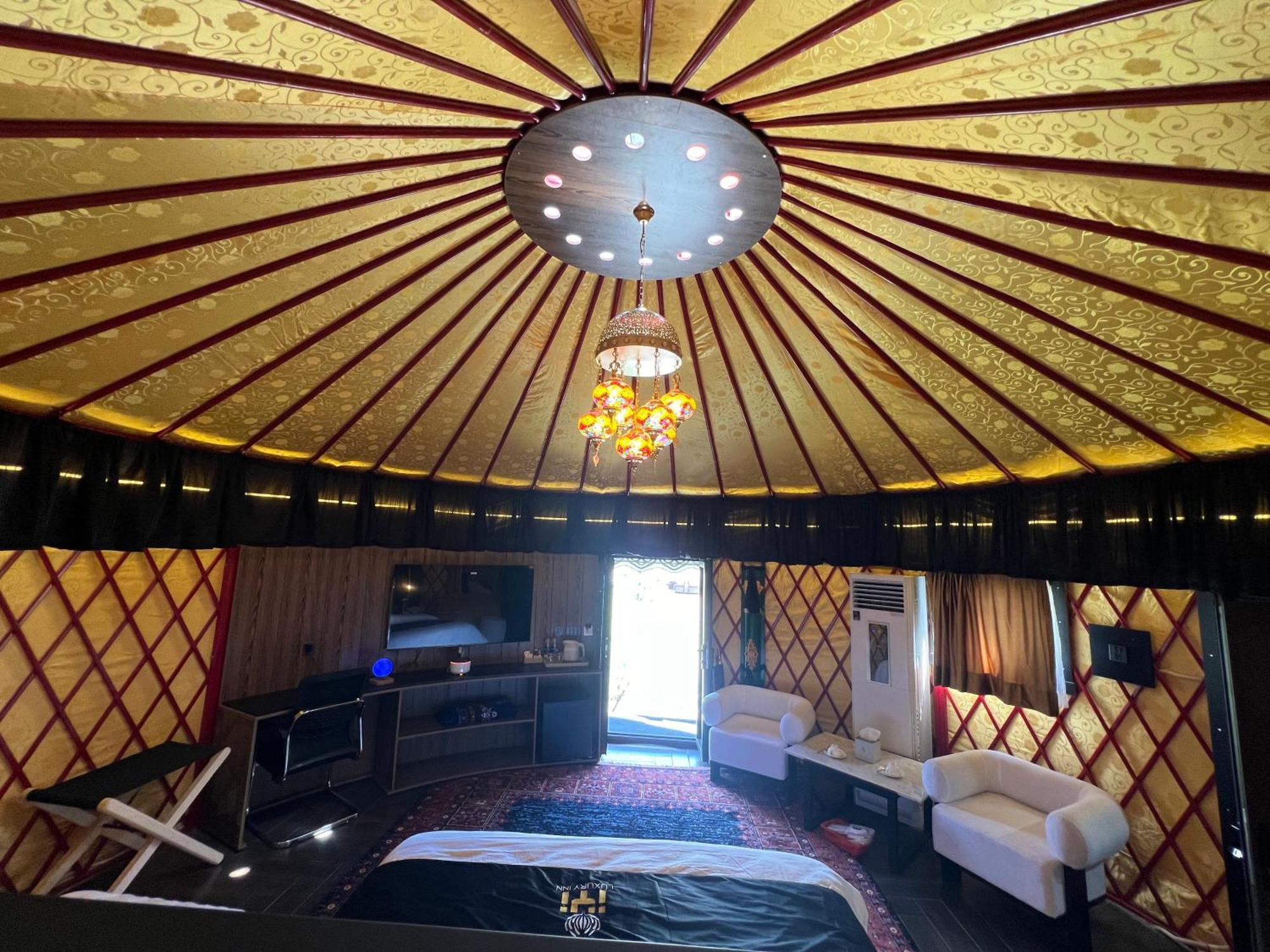 Iyi Luxury Inn Swat Saidu Sharif Exterior foto
