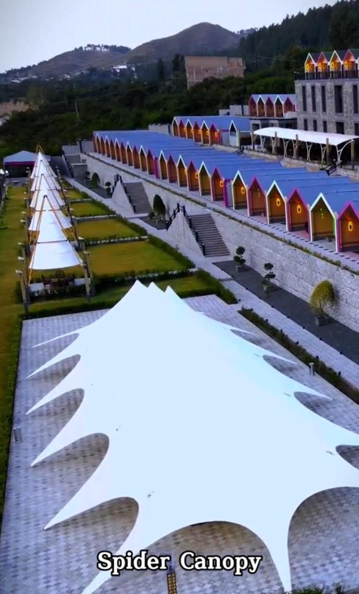 Iyi Luxury Inn Swat Saidu Sharif Exterior foto