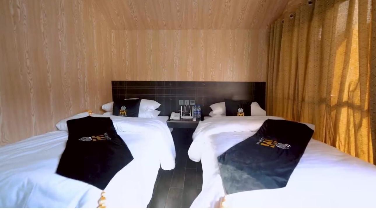 Iyi Luxury Inn Swat Saidu Sharif Exterior foto