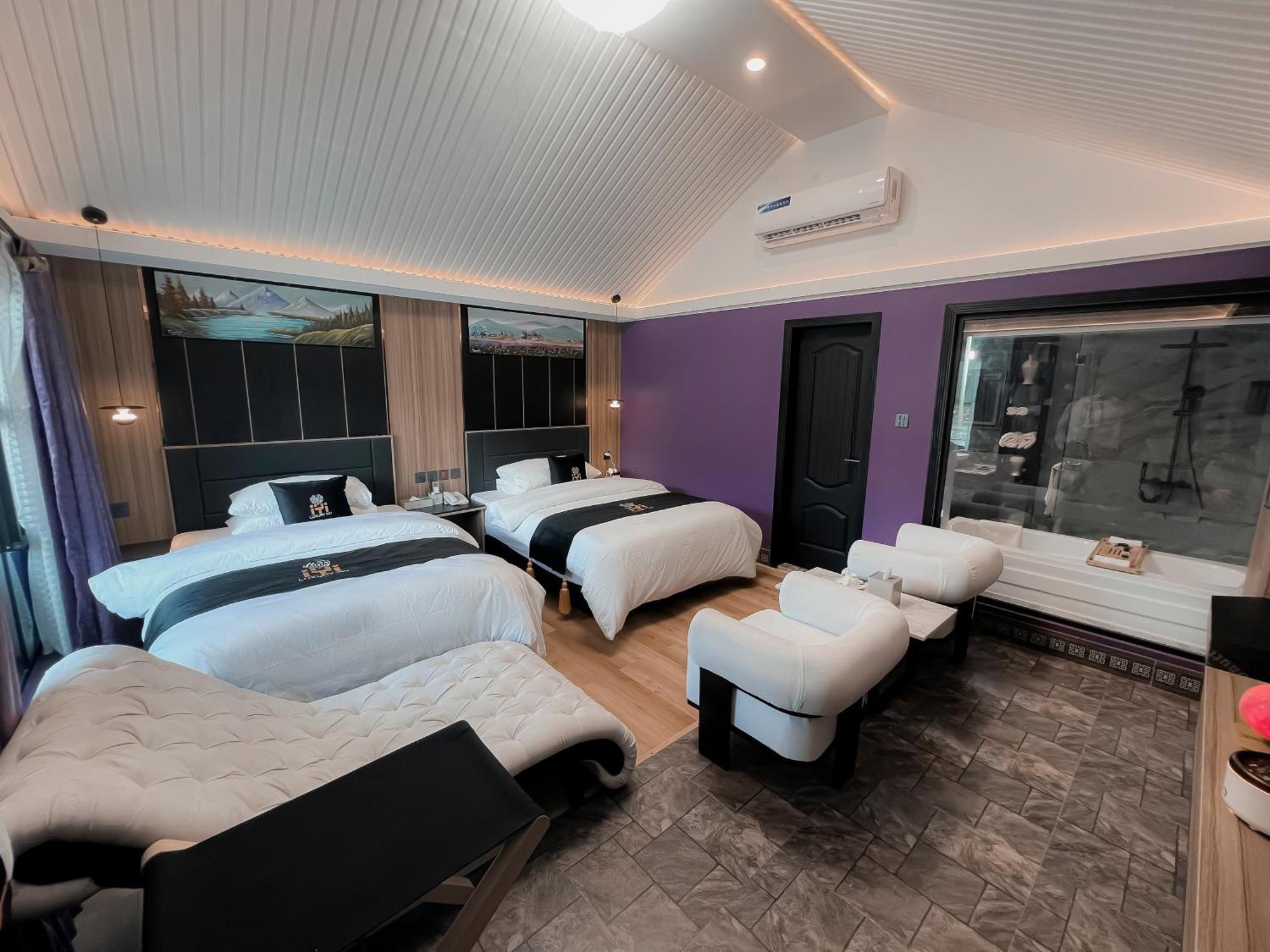 Iyi Luxury Inn Swat Saidu Sharif Exterior foto